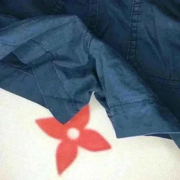 Forever 21 Blue Shorts - Picture 4 of 4